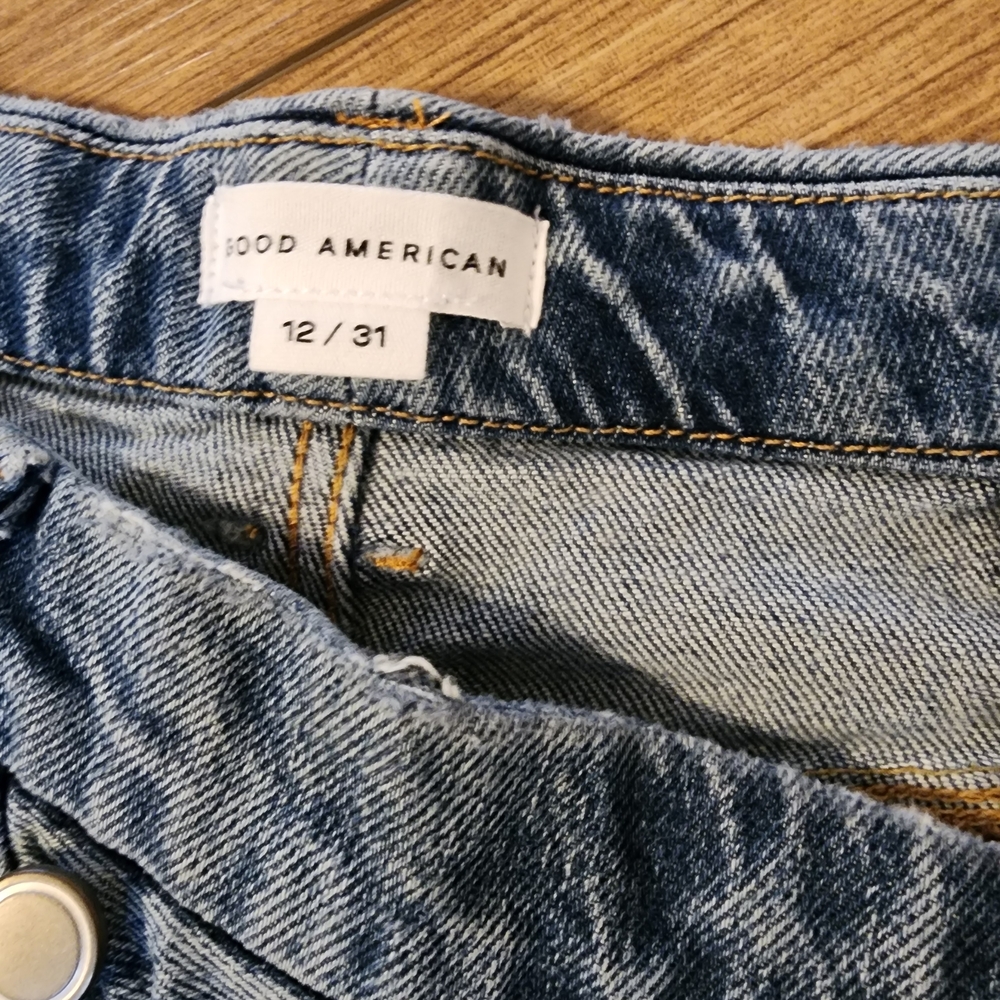 Good American Good '90s High Rise Straight Jeans - Picture 13 of 14